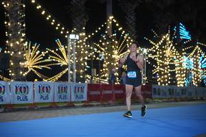 BIB: 100, 42390
                            <button type="button" onclick="openModal(21537977)" class="btn btn-primary btn-sm float-right btn-popup" data-toggle="modal" data-target=".modal-high-quality">
                        <i class="fas fa-shopping-cart"></i> Add to Cart
                    </button>
                                            <button type="button" onclick="isThisMe(21537977, true)" class="btn btn-success btn-sm float-right btn-popup btn-isme hidden" data-toggle="tooltip" data-placement="bottom" title="นี่คือรูปของคุณใช่ไหม คลิกที่นี่เพื่อเอาเข้าอัลบั้ม">
                        <i class="fas fa-plus"></i> Add to album
                    </button>
                    <button type="button" onclick="isThisMe(21537977, false)" class="btn btn-warning btn-sm float-right btn-popup btn-isnotme hidden">
                        <i class="fas fa-ban"></i> Remove from album
                    </button>